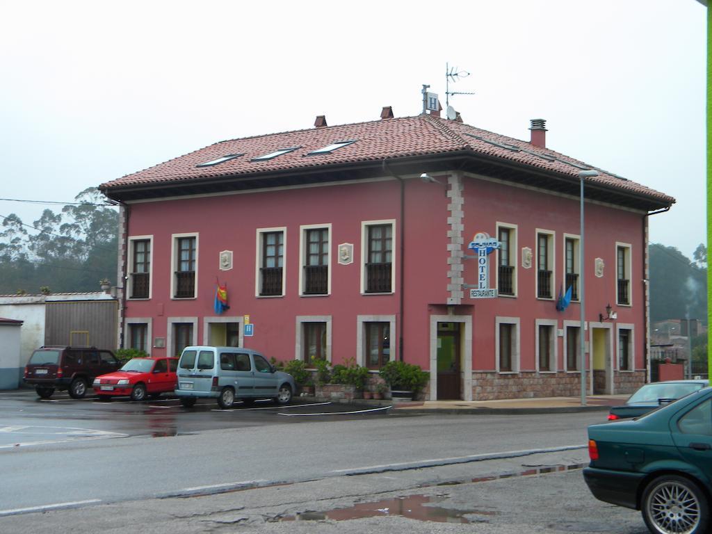 Hotel Solymar Bricia Exteriér fotografie