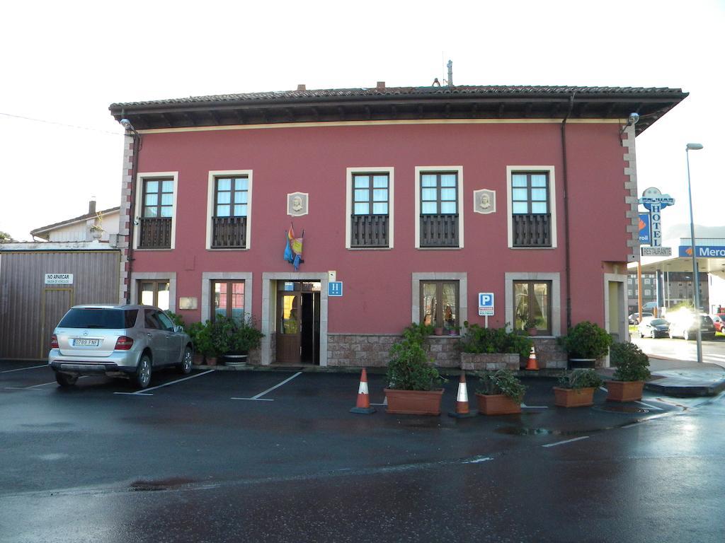 Hotel Solymar Bricia Exteriér fotografie